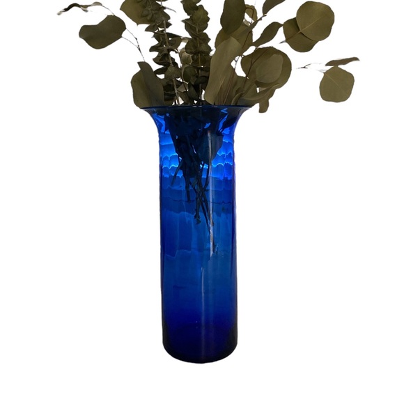 Vintage Hand Blown Cobalt Blue Glass Vase - Picture 9 of 13